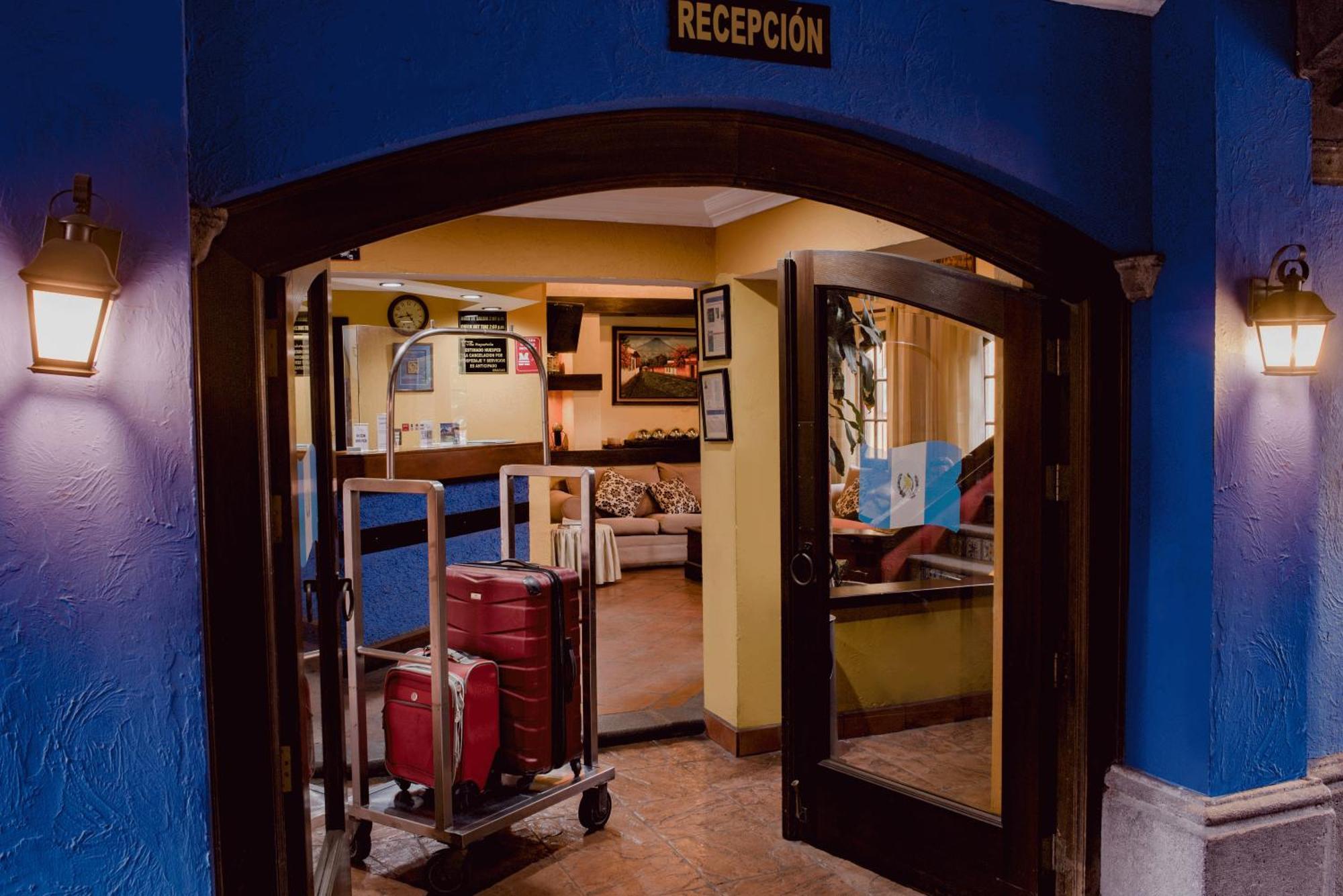 Hotel Villa Espanola Guatemala City Exterior photo
